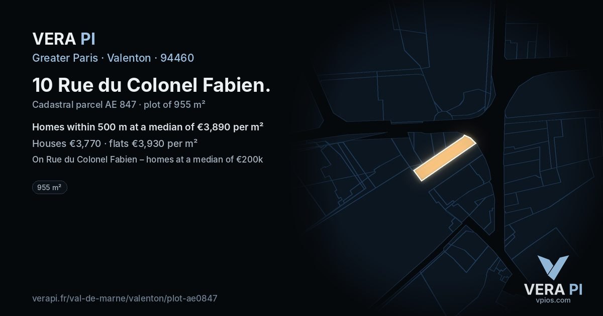 10 Rue du Colonel Fabien, Valenton at night – the plot lit, the parcels around coloured by the prices near them