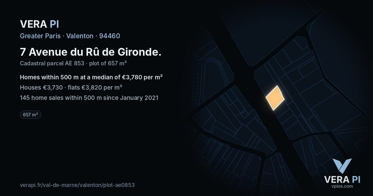 7 Avenue du Rû de Gironde, Valenton at night – the plot lit, the parcels around coloured by the prices near them