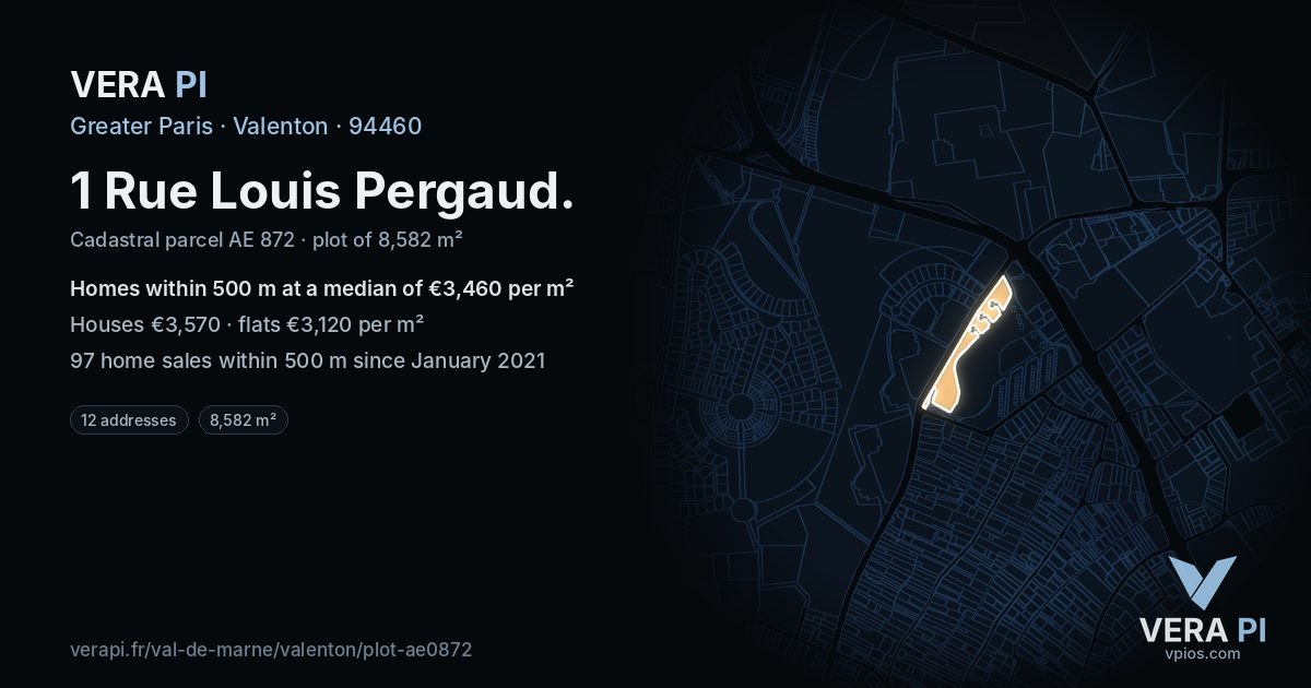 1 Rue Louis Pergaud, Valenton at night – the plot lit, the parcels around coloured by the prices near them