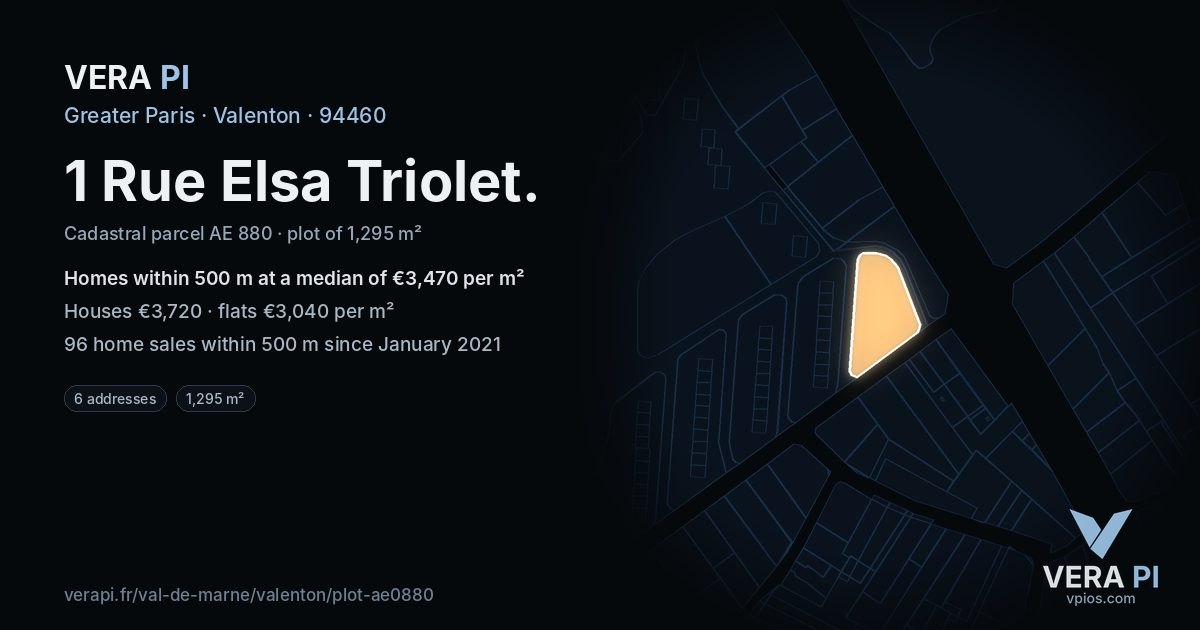 1 Rue Elsa Triolet, Valenton at night – the plot lit, the parcels around coloured by the prices near them