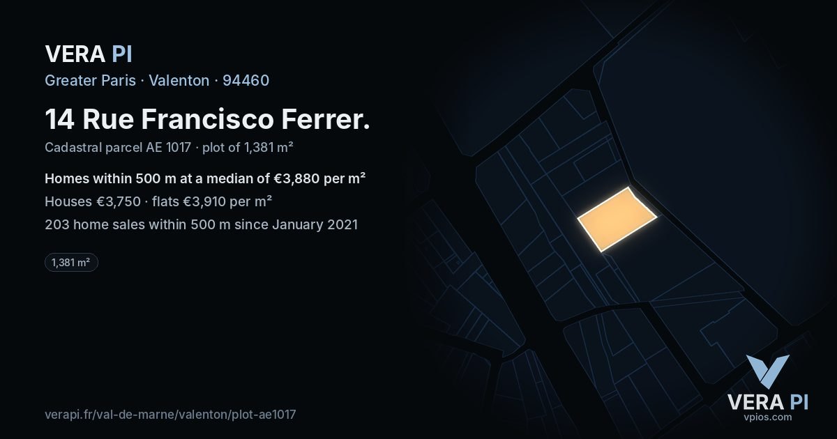 14 Rue Francisco Ferrer, Valenton at night – the plot lit, the parcels around coloured by the prices near them