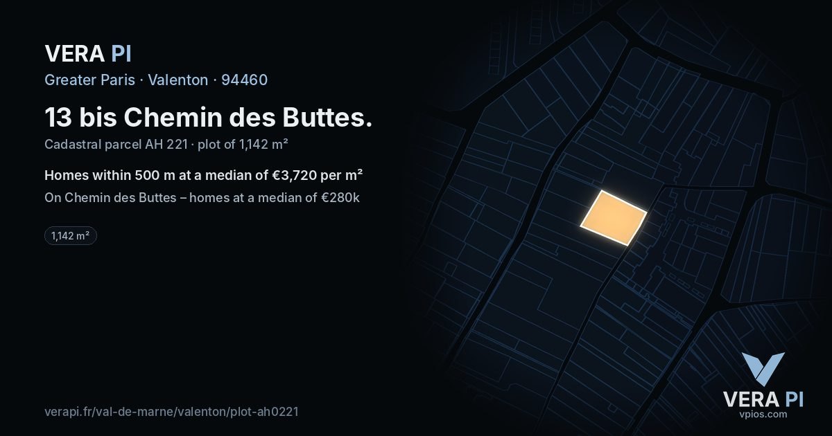 13 bis Chemin des Buttes, Valenton at night – the plot lit, the parcels around coloured by the prices near them