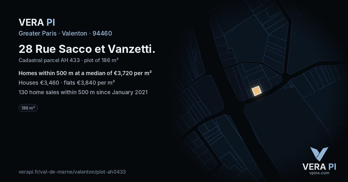 28 Rue Sacco et Vanzetti, Valenton at night – the plot lit, the parcels around coloured by the prices near them