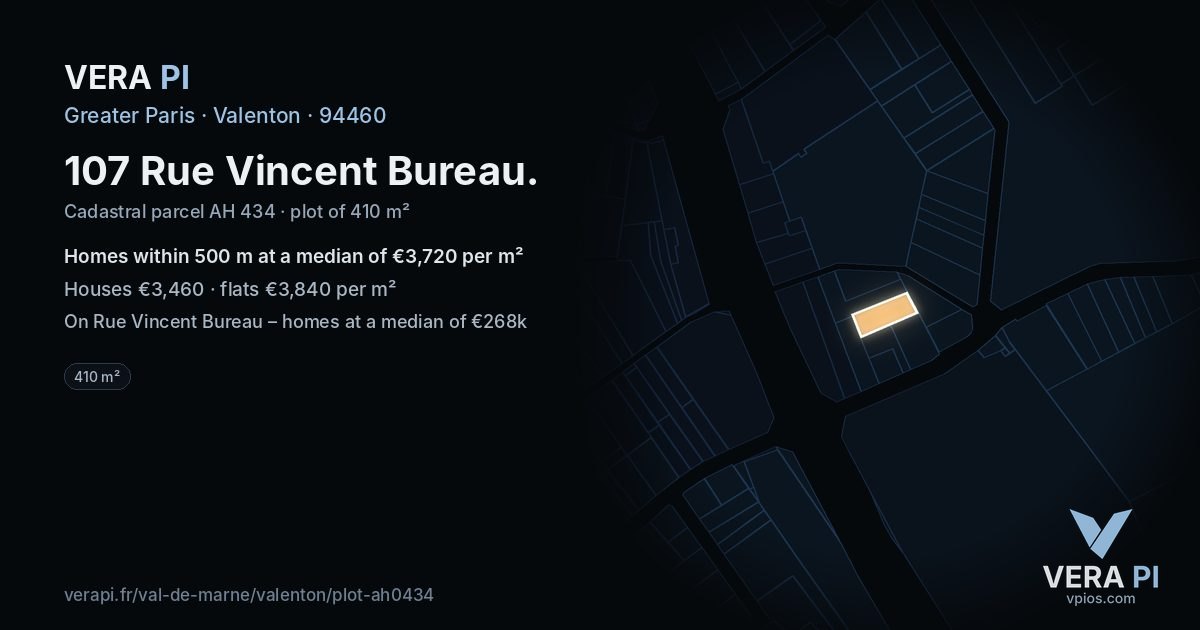 107 Rue Vincent Bureau, Valenton at night – the plot lit, the parcels around coloured by the prices near them