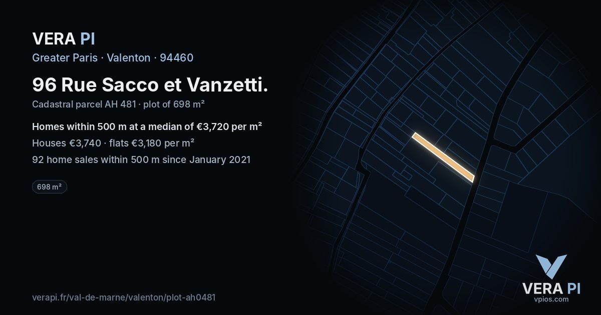 96 Rue Sacco et Vanzetti, Valenton at night – the plot lit, the parcels around coloured by the prices near them