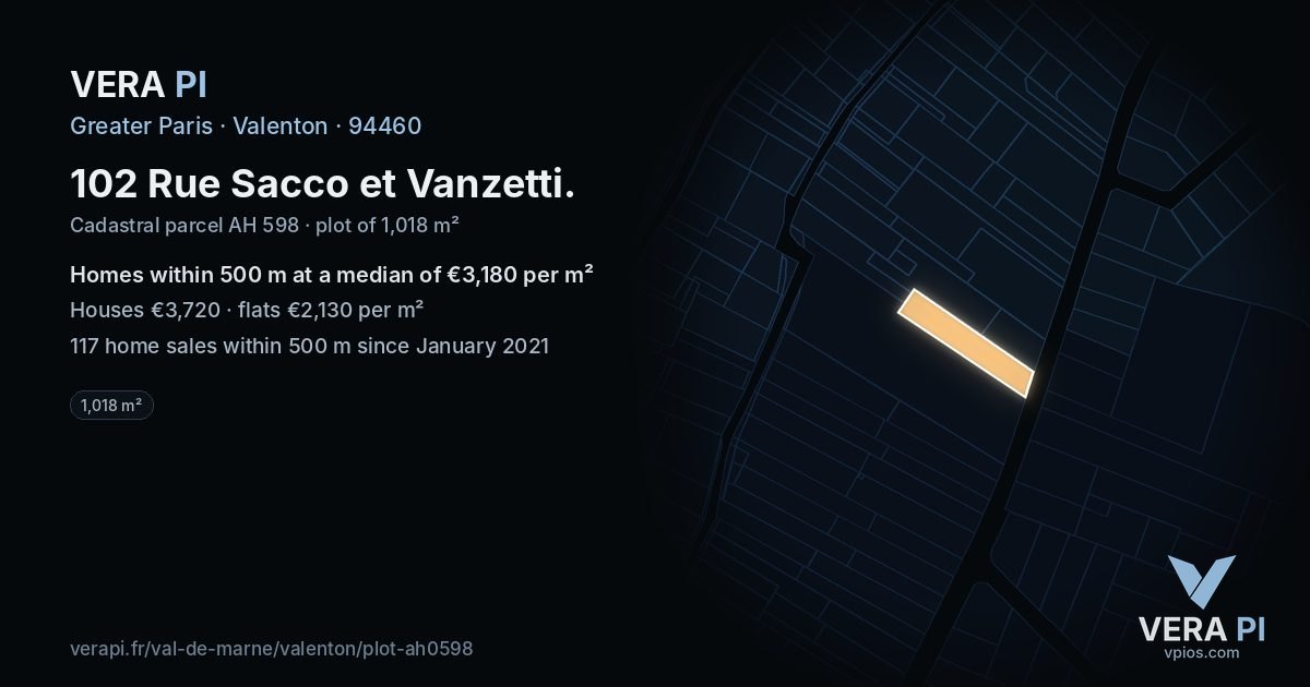 102 Rue Sacco et Vanzetti, Valenton at night – the plot lit, the parcels around coloured by the prices near them