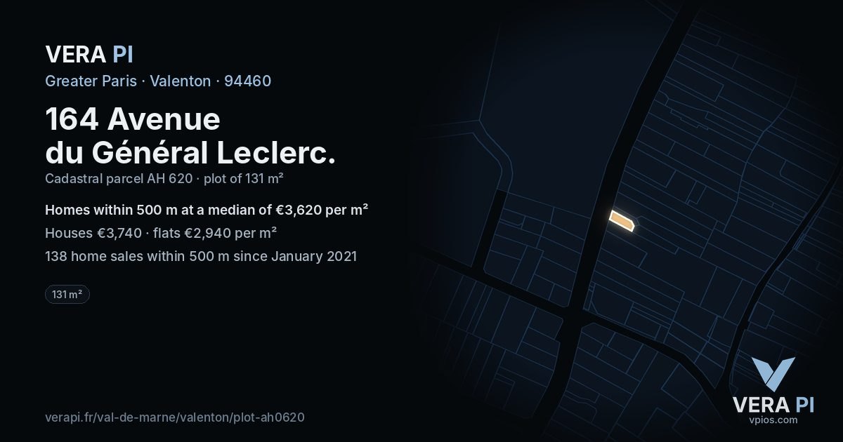 164 Avenue du Général Leclerc, Valenton at night – the plot lit, the parcels around coloured by the prices near them