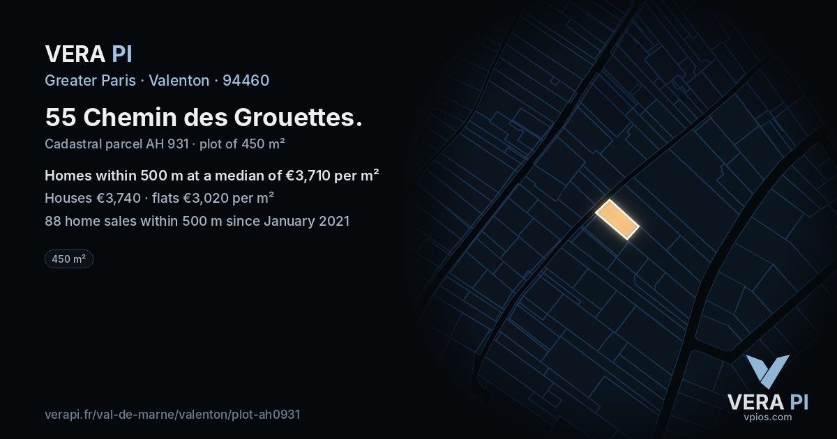 55 Chemin des Grouettes, Valenton at night – the plot lit, the parcels around coloured by the prices near them
