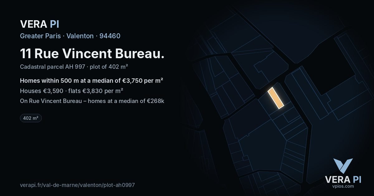 11 Rue Vincent Bureau, Valenton at night – the plot lit, the parcels around coloured by the prices near them