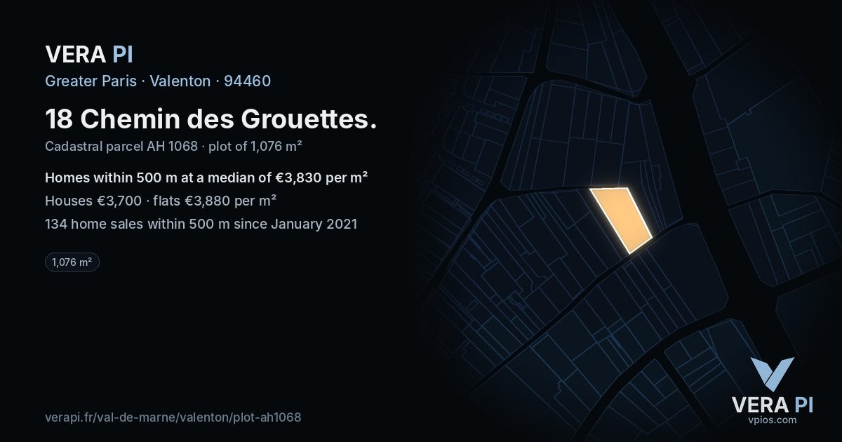 18 Chemin des Grouettes, Valenton at night – the plot lit, the parcels around coloured by the prices near them