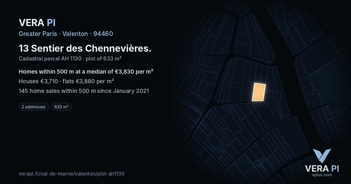 13 Sentier des Chennevières, Valenton at night – the plot lit, the parcels around coloured by the prices near them