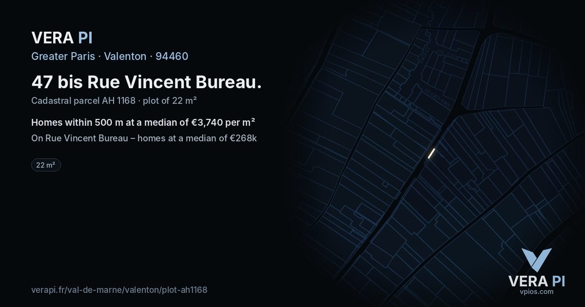 47 bis Rue Vincent Bureau, Valenton at night – the plot lit, the parcels around coloured by the prices near them