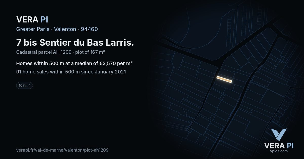 7 bis Sentier du Bas Larris, Valenton at night – the plot lit, the parcels around coloured by the prices near them