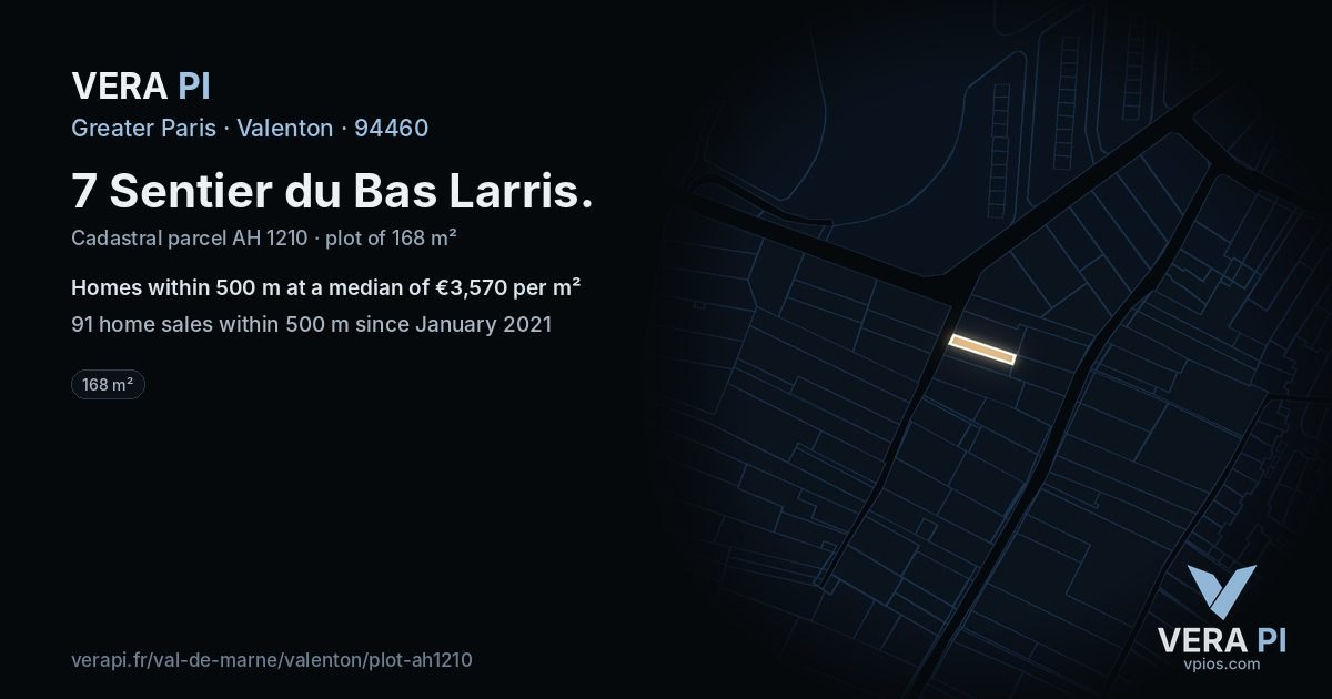 7 Sentier du Bas Larris, Valenton at night – the plot lit, the parcels around coloured by the prices near them