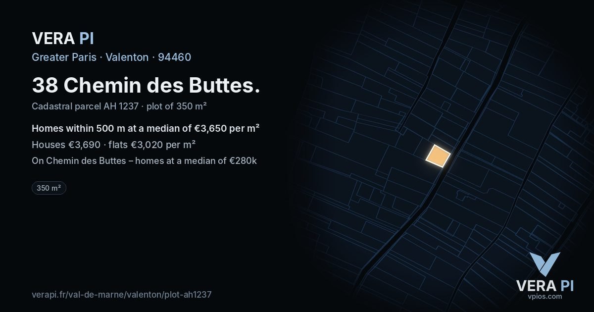 38 Chemin des Buttes, Valenton at night – the plot lit, the parcels around coloured by the prices near them