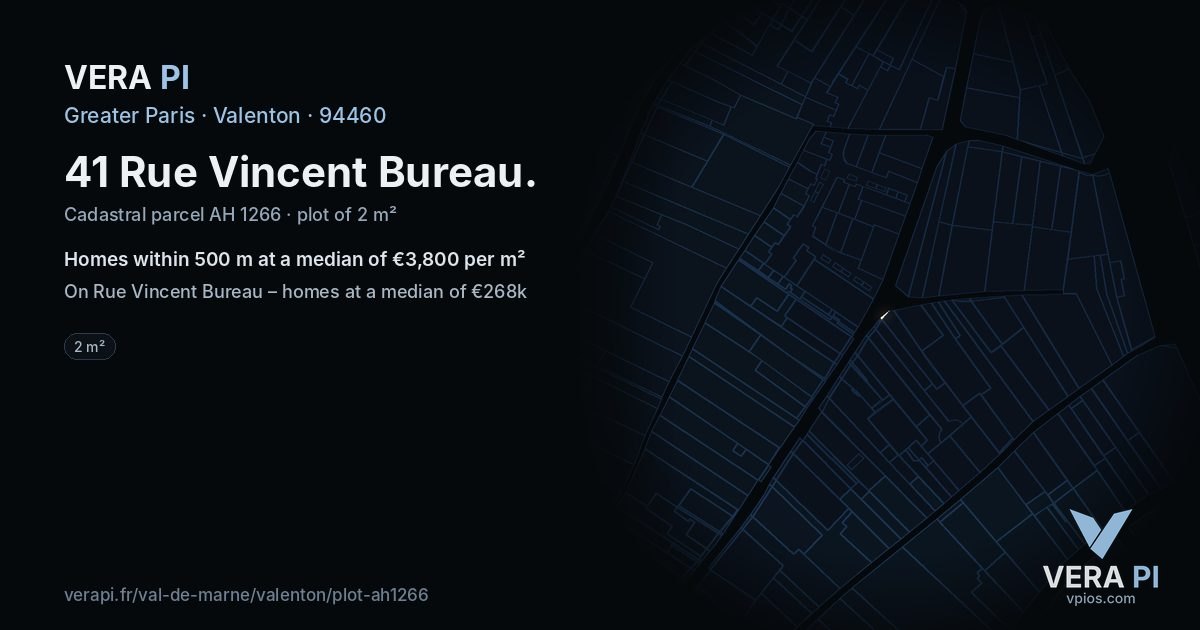 41 Rue Vincent Bureau, Valenton at night – the plot lit, the parcels around coloured by the prices near them