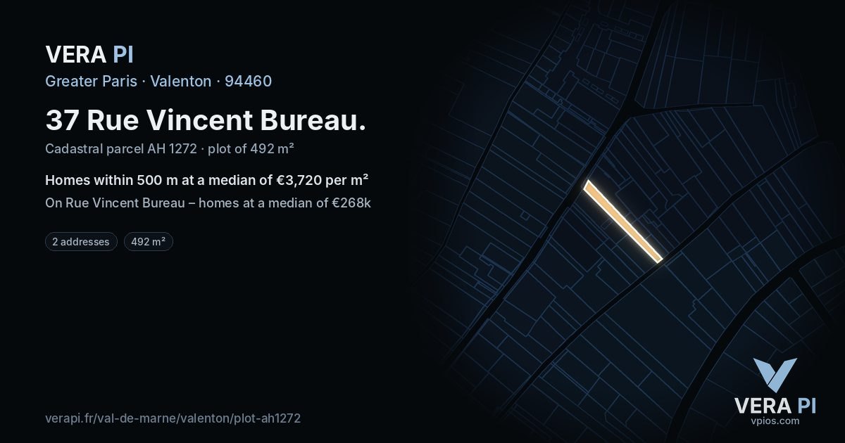 37 Rue Vincent Bureau, Valenton at night – the plot lit, the parcels around coloured by the prices near them