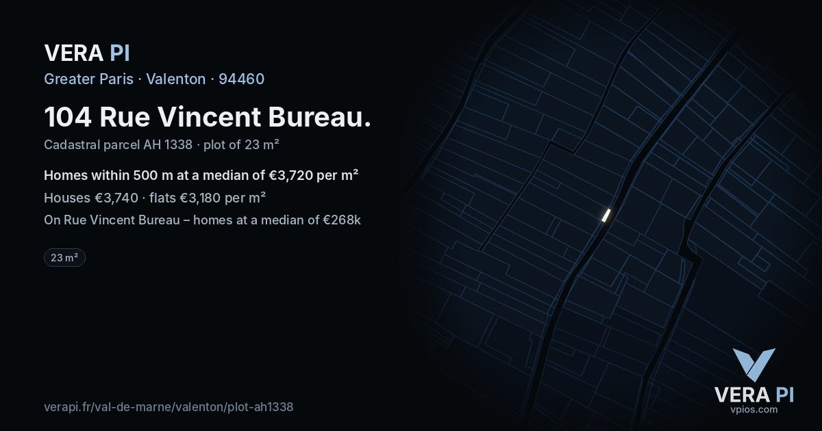 104 Rue Vincent Bureau, Valenton at night – the plot lit, the parcels around coloured by the prices near them