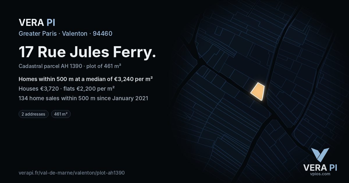 17 Rue Jules Ferry, Valenton at night – the plot lit, the parcels around coloured by the prices near them