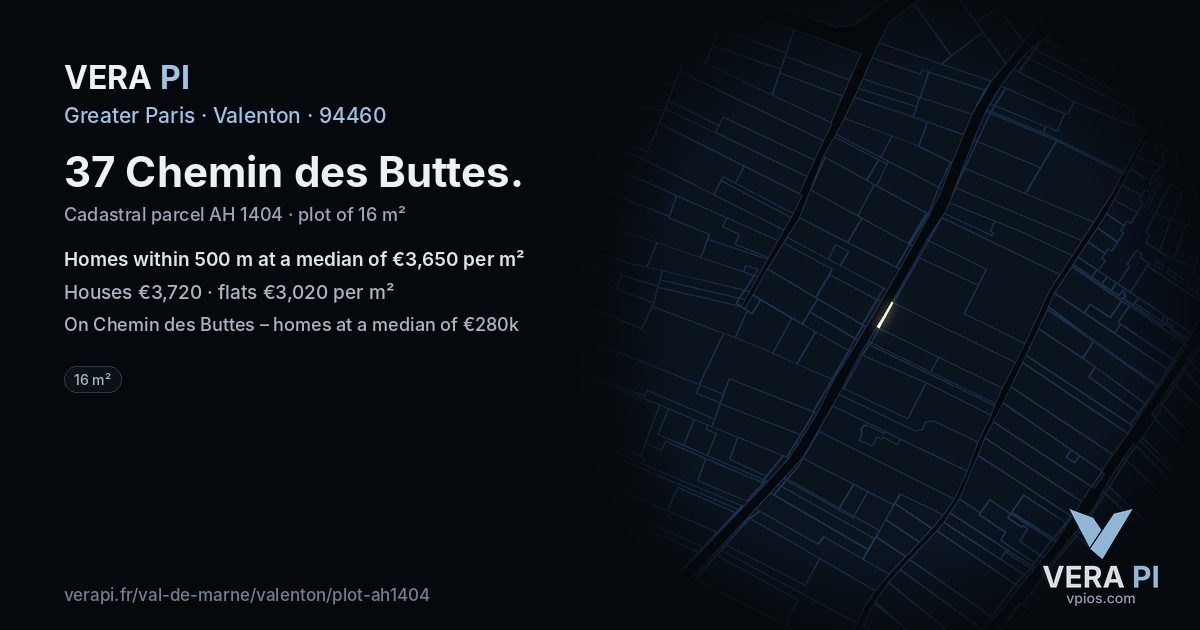 37 Chemin des Buttes, Valenton at night – the plot lit, the parcels around coloured by the prices near them