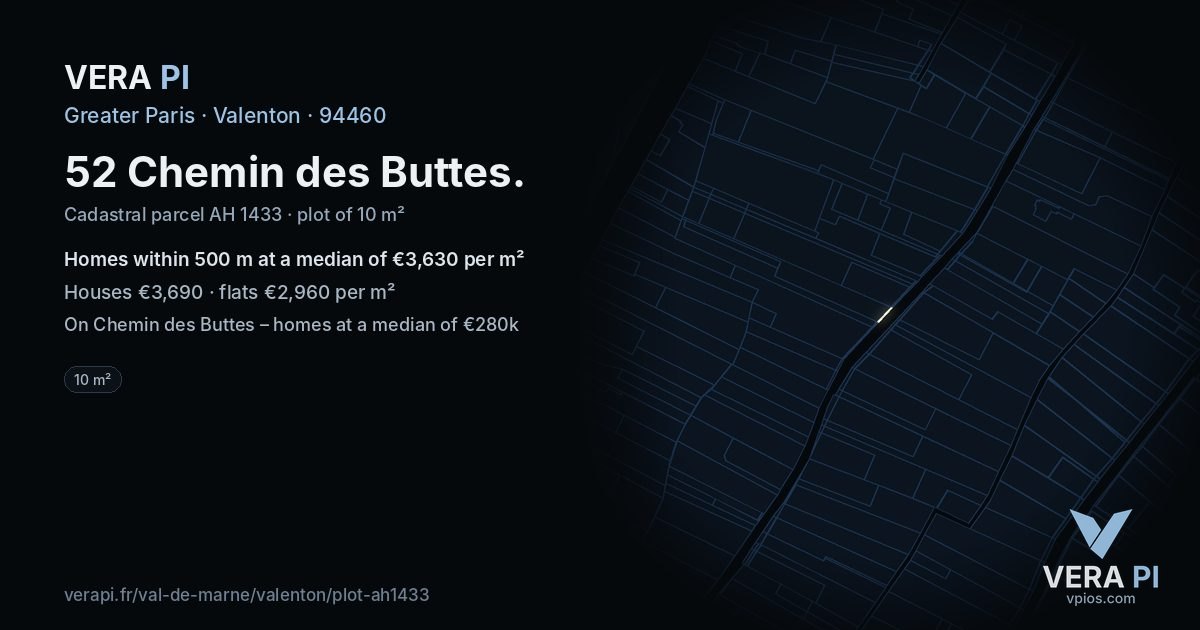 52 Chemin des Buttes, Valenton at night – the plot lit, the parcels around coloured by the prices near them