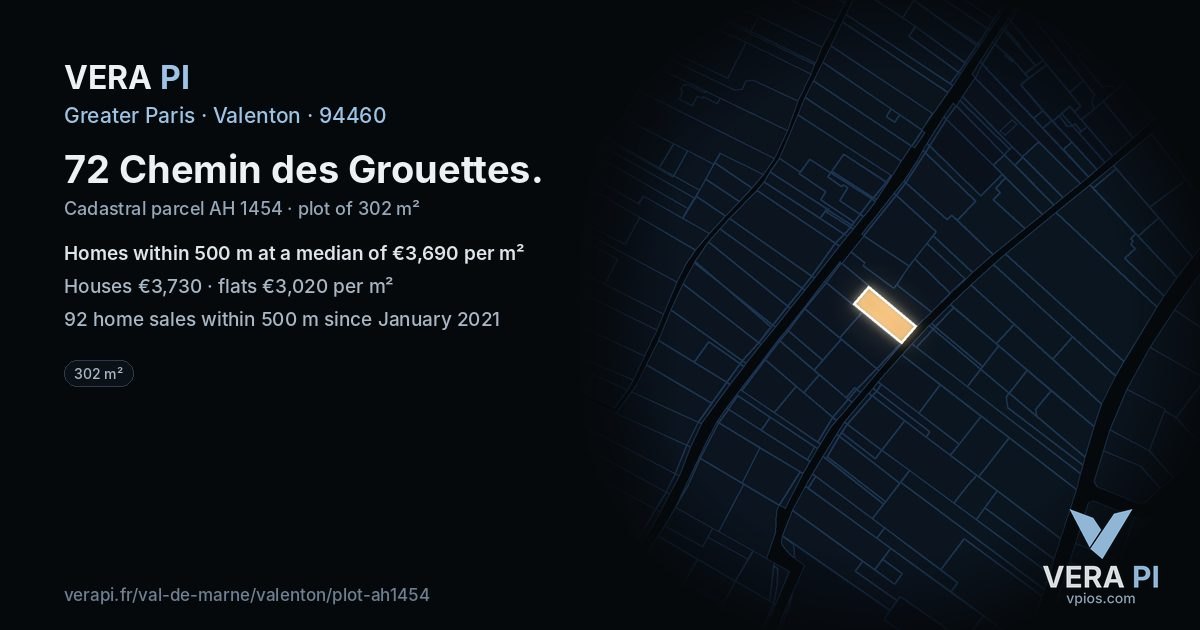 72 Chemin des Grouettes, Valenton at night – the plot lit, the parcels around coloured by the prices near them