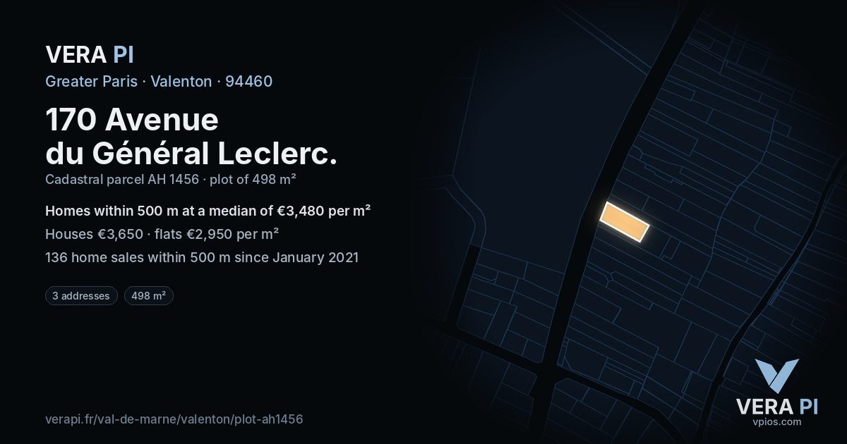 170 Avenue du Général Leclerc, Valenton at night – the plot lit, the parcels around coloured by the prices near them