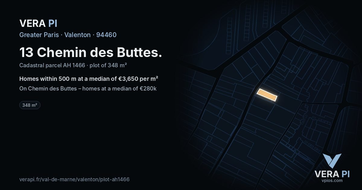 13 Chemin des Buttes, Valenton at night – the plot lit, the parcels around coloured by the prices near them