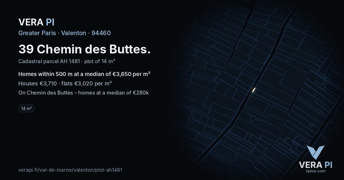 39 Chemin des Buttes, Valenton at night – the plot lit, the parcels around coloured by the prices near them