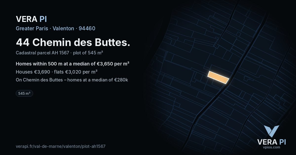 44 Chemin des Buttes, Valenton at night – the plot lit, the parcels around coloured by the prices near them