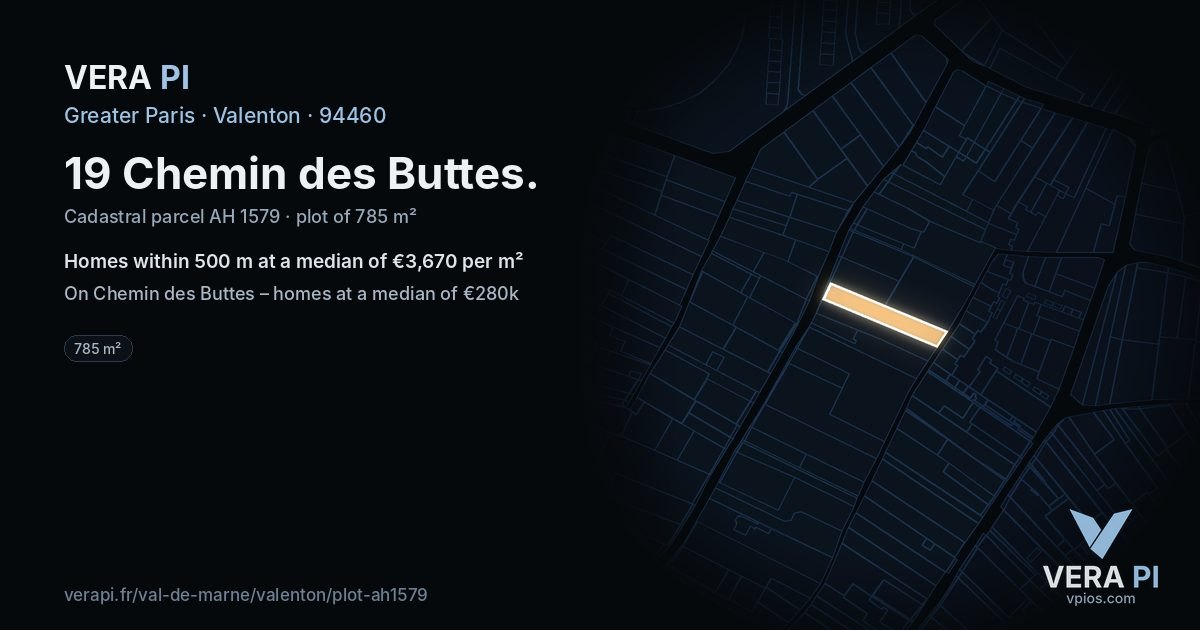 19 Chemin des Buttes, Valenton at night – the plot lit, the parcels around coloured by the prices near them