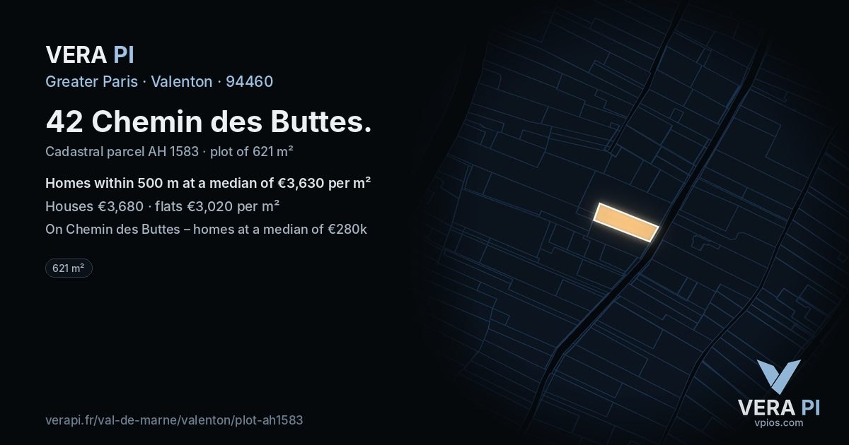 42 Chemin des Buttes, Valenton at night – the plot lit, the parcels around coloured by the prices near them