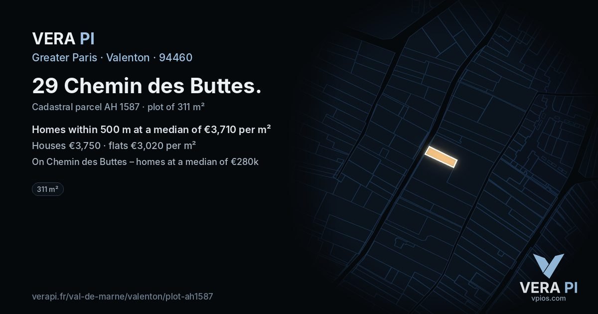 29 Chemin des Buttes, Valenton at night – the plot lit, the parcels around coloured by the prices near them