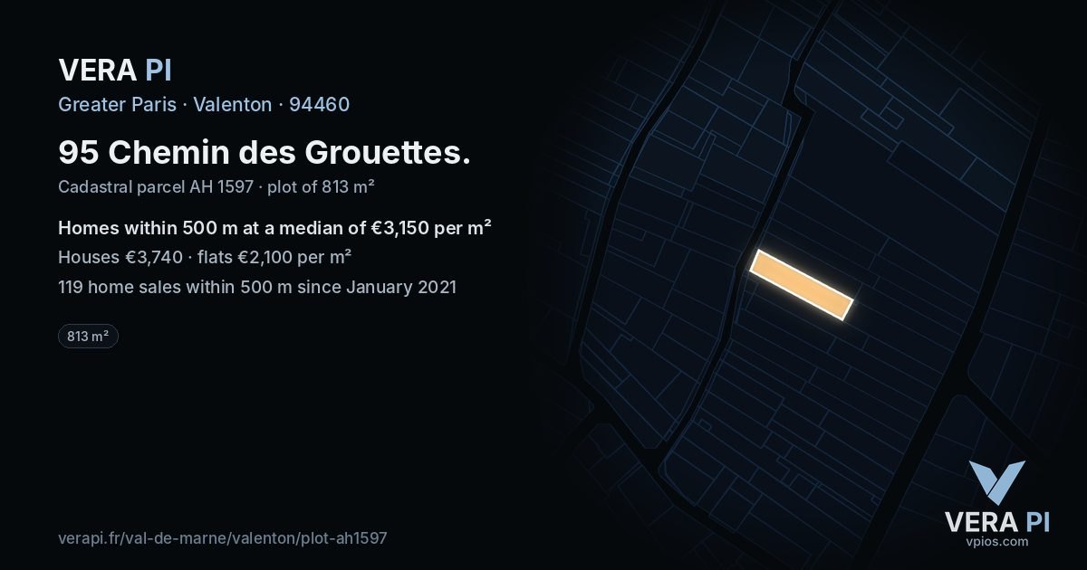 95 Chemin des Grouettes, Valenton at night – the plot lit, the parcels around coloured by the prices near them