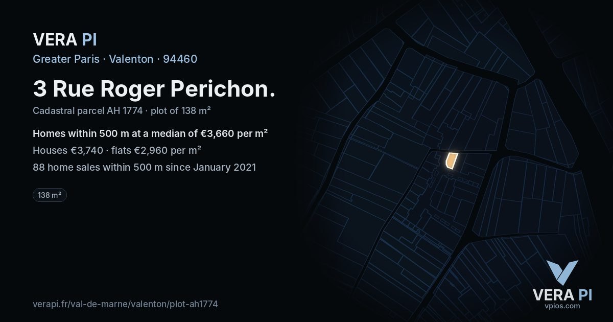3 Rue Roger Perichon, Valenton at night – the plot lit, the parcels around coloured by the prices near them