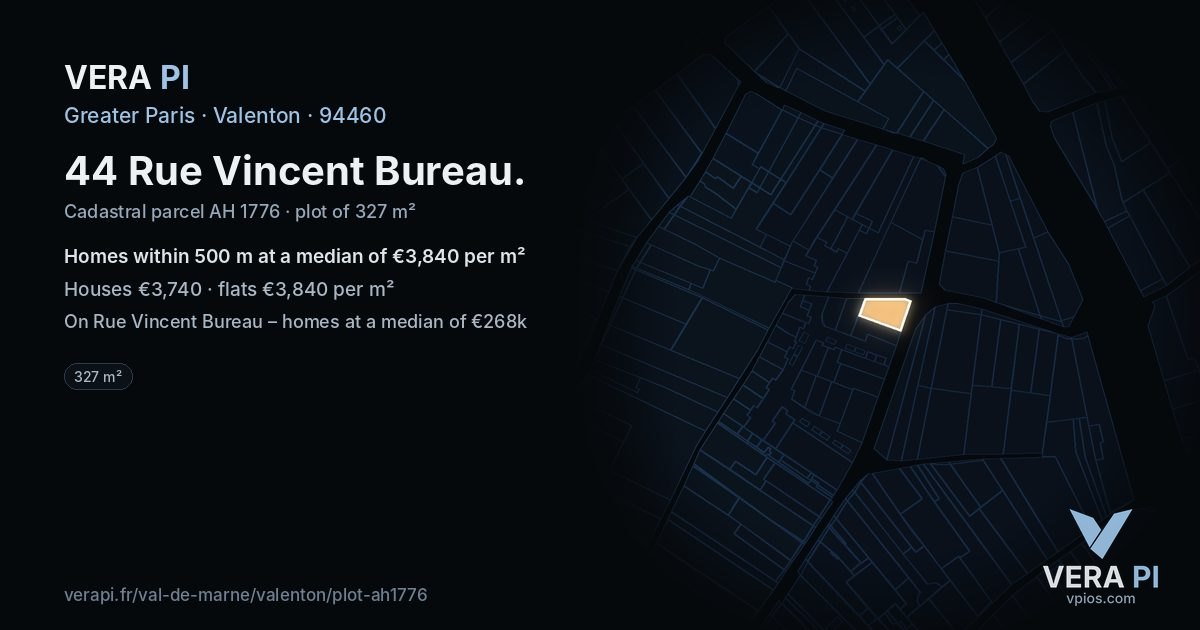 44 Rue Vincent Bureau, Valenton at night – the plot lit, the parcels around coloured by the prices near them
