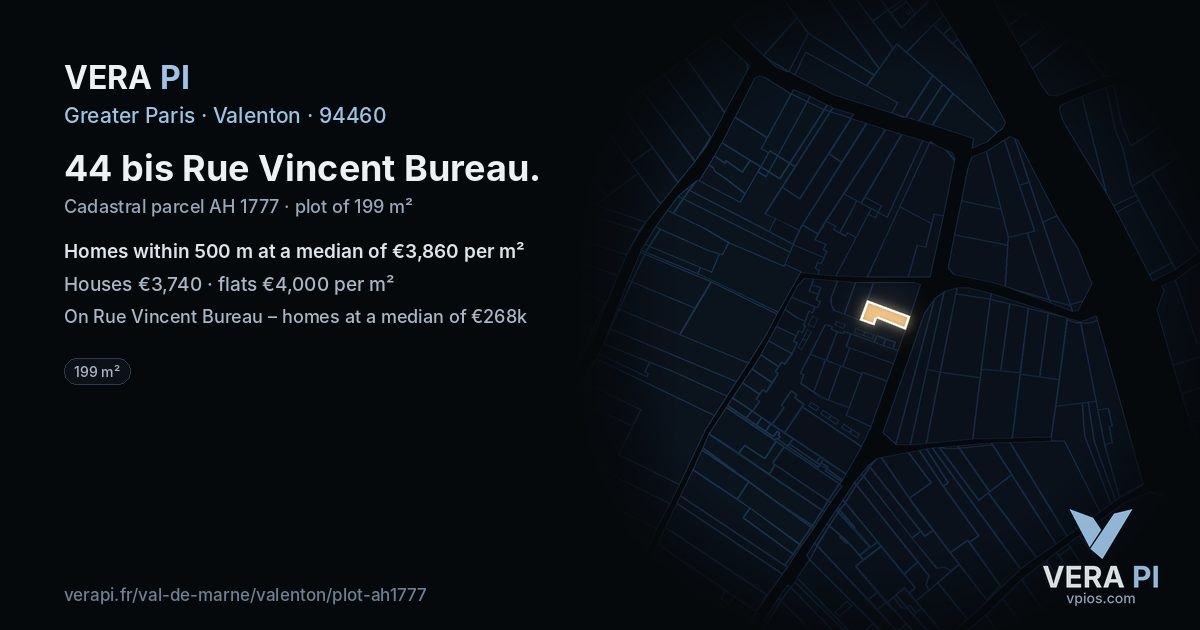 44 bis Rue Vincent Bureau, Valenton at night – the plot lit, the parcels around coloured by the prices near them