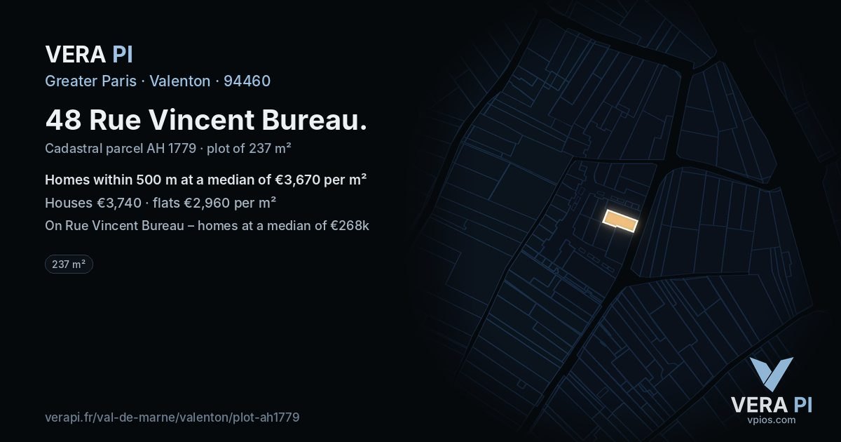 48 Rue Vincent Bureau, Valenton at night – the plot lit, the parcels around coloured by the prices near them