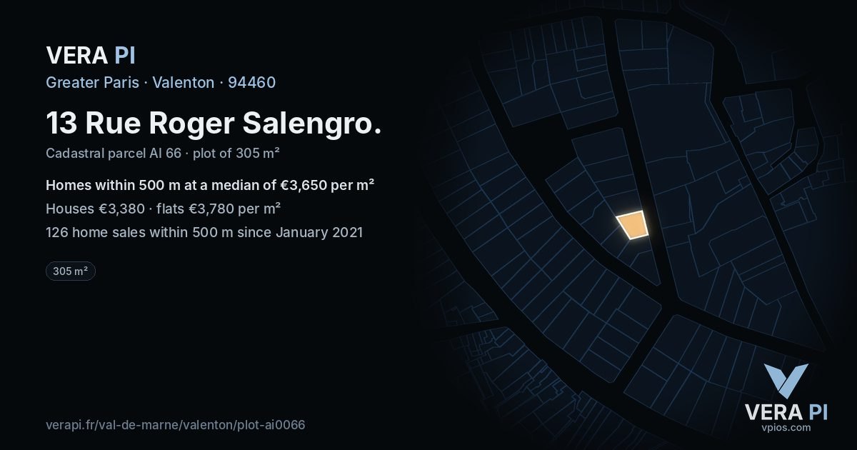 13 Rue Roger Salengro, Valenton at night – the plot lit, the parcels around coloured by the prices near them