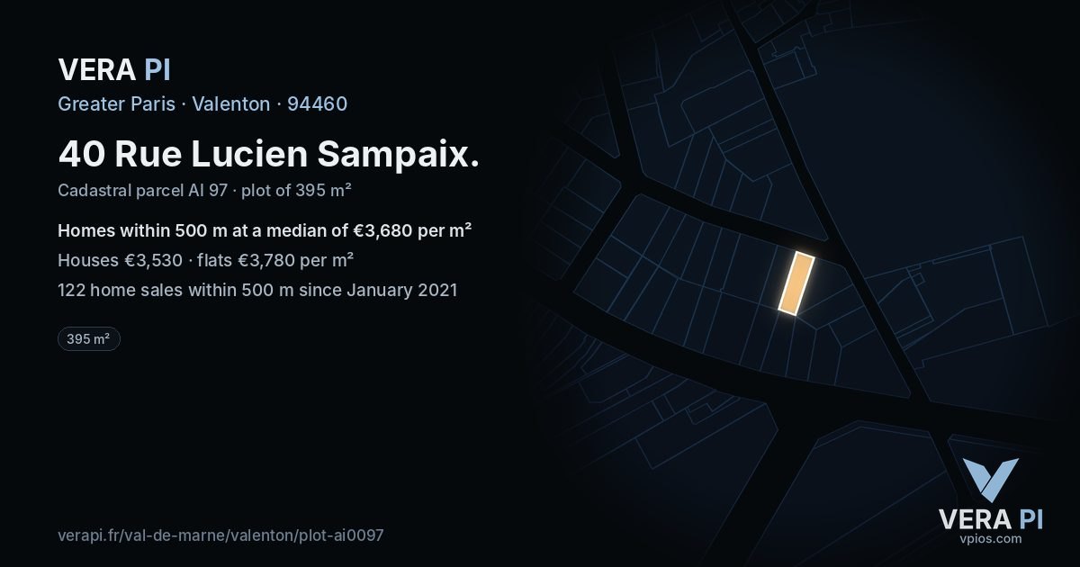 40 Rue Lucien Sampaix, Valenton at night – the plot lit, the parcels around coloured by the prices near them