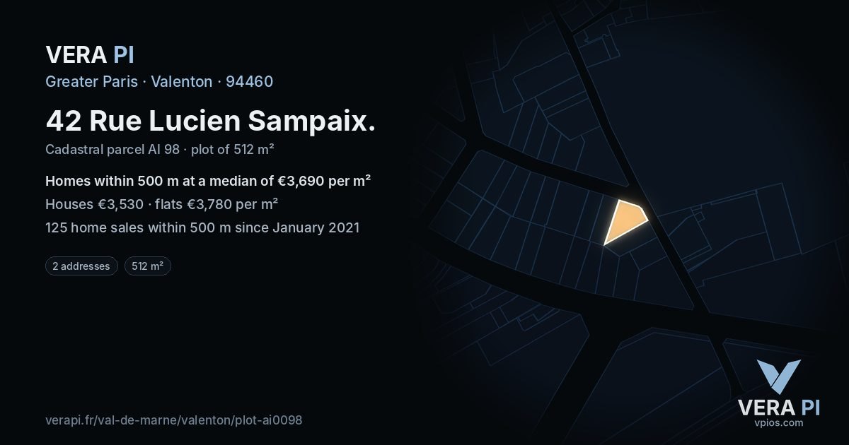 42 Rue Lucien Sampaix, Valenton at night – the plot lit, the parcels around coloured by the prices near them