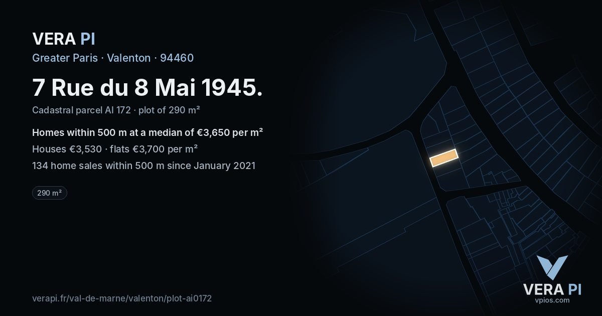 7 Rue du 8 Mai 1945, Valenton at night – the plot lit, the parcels around coloured by the prices near them