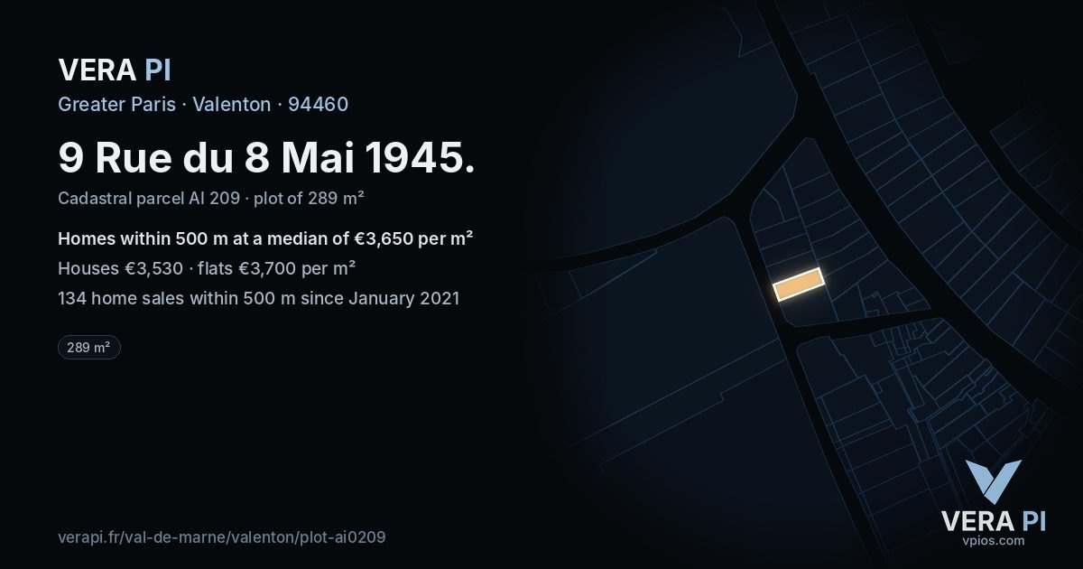 9 Rue du 8 Mai 1945, Valenton at night – the plot lit, the parcels around coloured by the prices near them