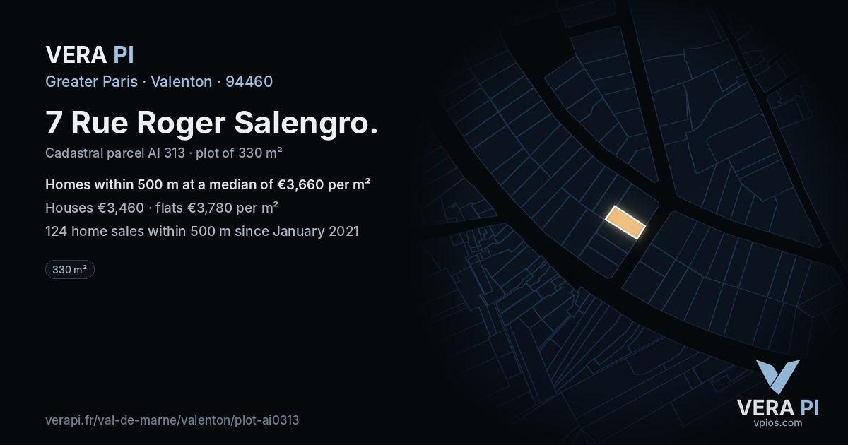 7 Rue Roger Salengro, Valenton at night – the plot lit, the parcels around coloured by the prices near them
