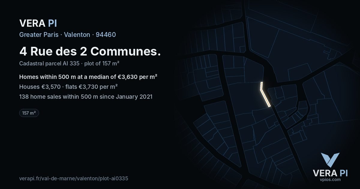 4 Rue des 2 Communes, Valenton at night – the plot lit, the parcels around coloured by the prices near them