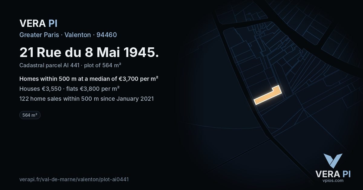 21 Rue du 8 Mai 1945, Valenton at night – the plot lit, the parcels around coloured by the prices near them