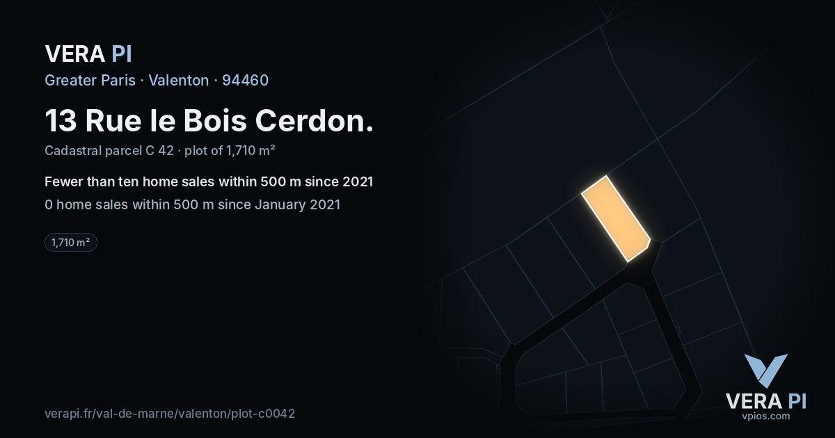 13 Rue le Bois Cerdon, Valenton at night – the plot lit, the parcels around coloured by the prices near them