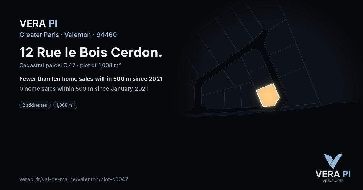 12 Rue le Bois Cerdon, Valenton at night – the plot lit, the parcels around coloured by the prices near them