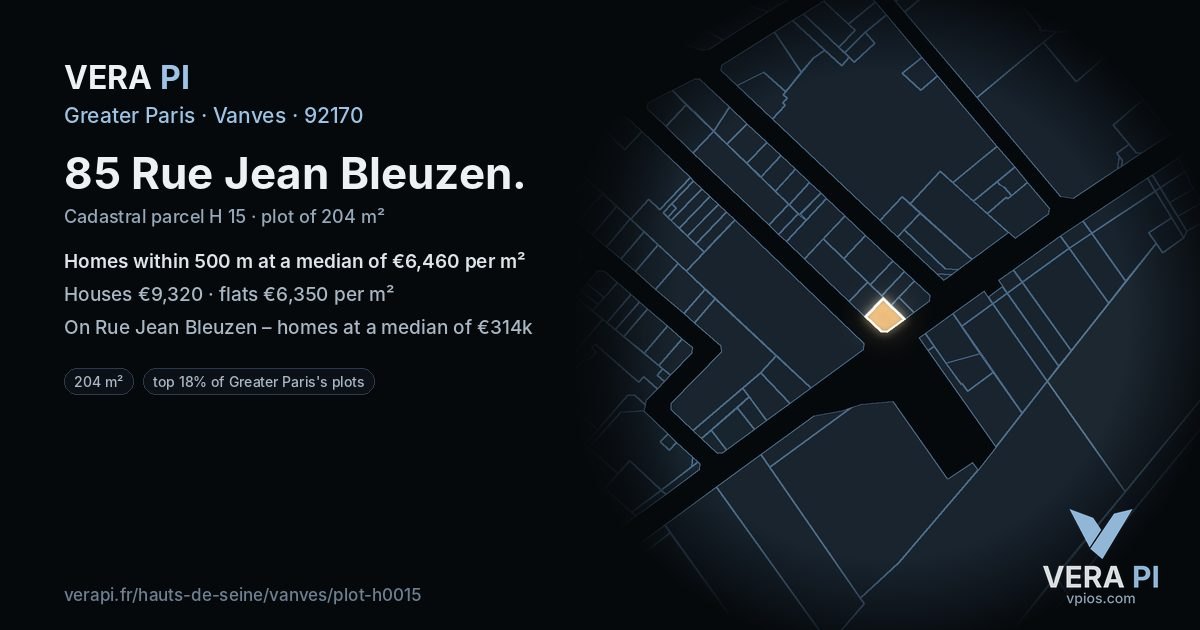 85 Rue Jean Bleuzen, Vanves at night – the plot lit, the parcels around coloured by the prices near them