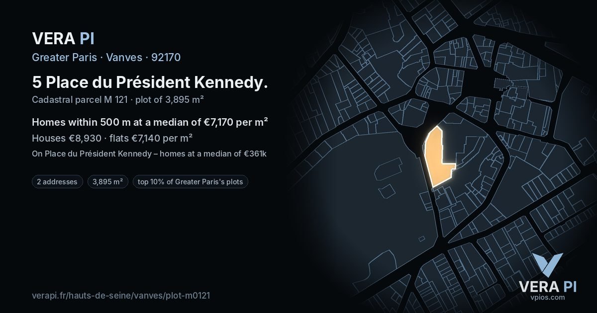 5 Place du Président Kennedy, Vanves at night – the plot lit, the parcels around coloured by the prices near them